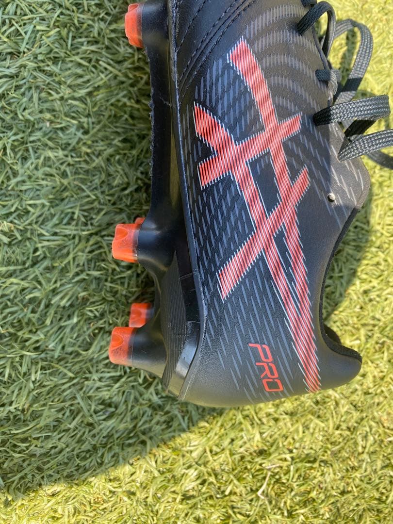 DS LIGHT X-FLY PRO 2　サッカースパイク　２４．０ｃｍ