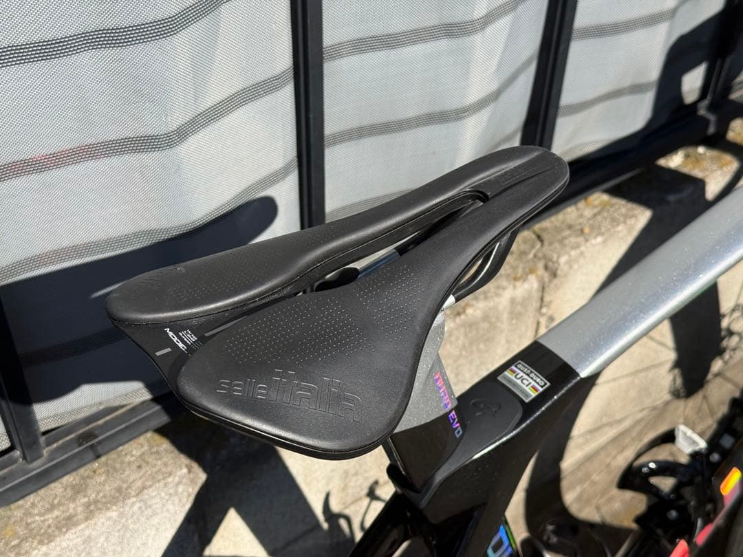 【極美品】GUSTO DURO EVO DB SPORT SPEED Ｌサイズ