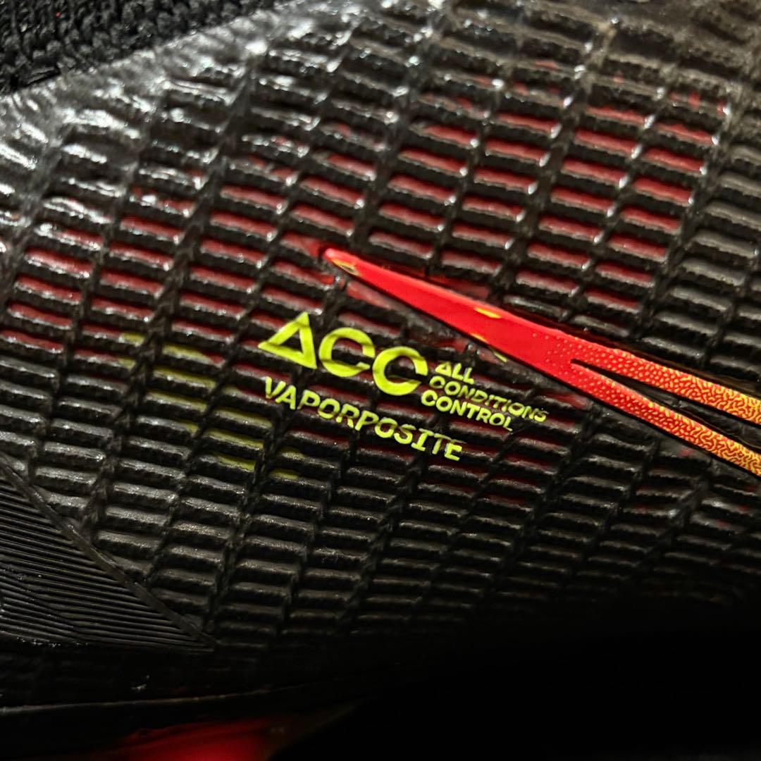 【極美品】NIKE マーキュリアル ヴェイパー 14 エリート HG