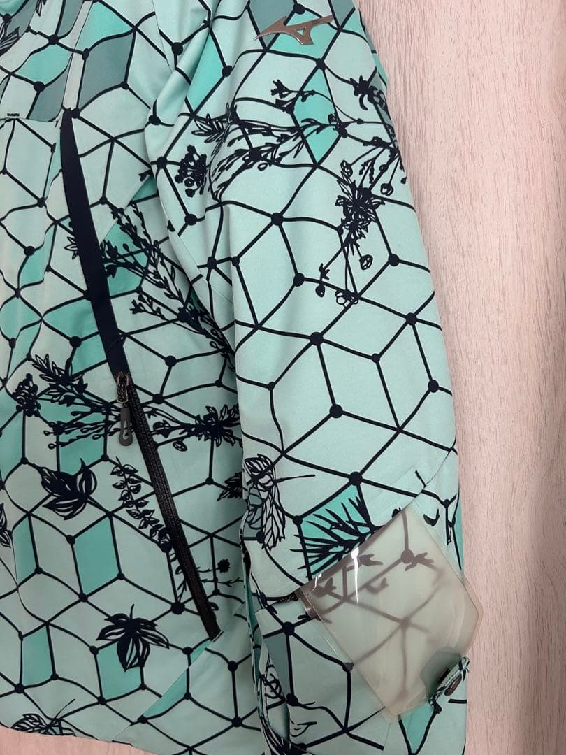 ミズノ　スキーウェア　上下セット　Mサイズ