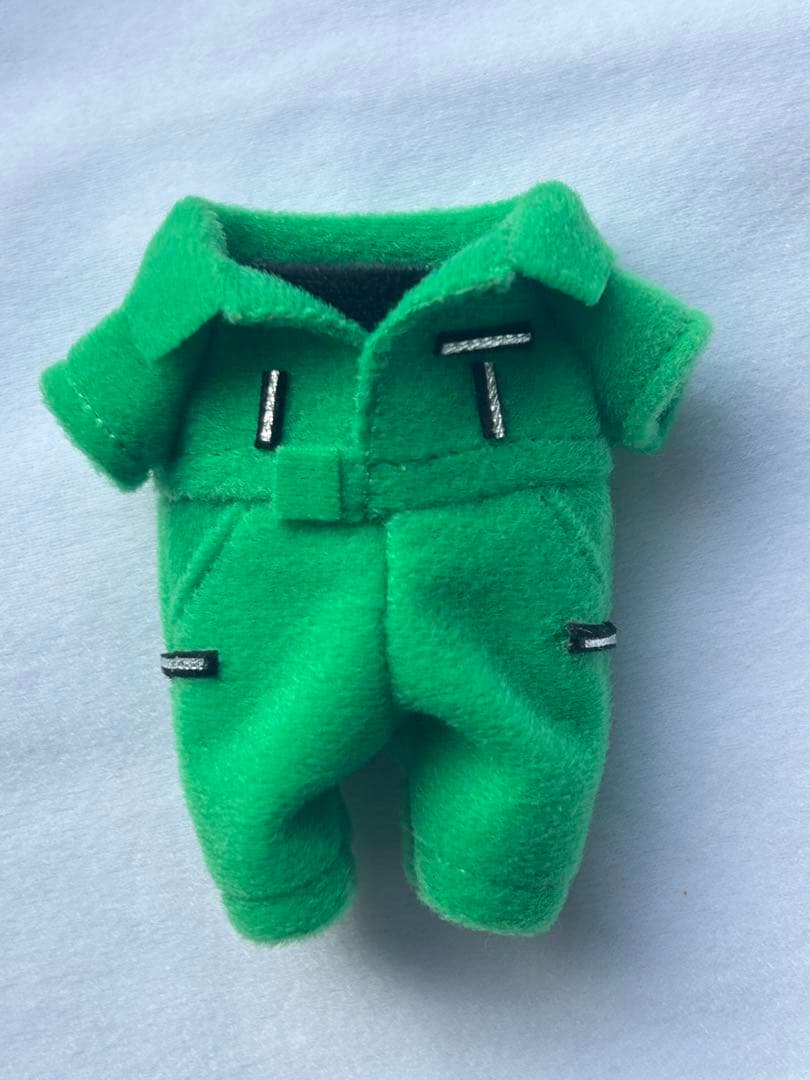 すのチル  チルぬい  服 つなぎ 確認用