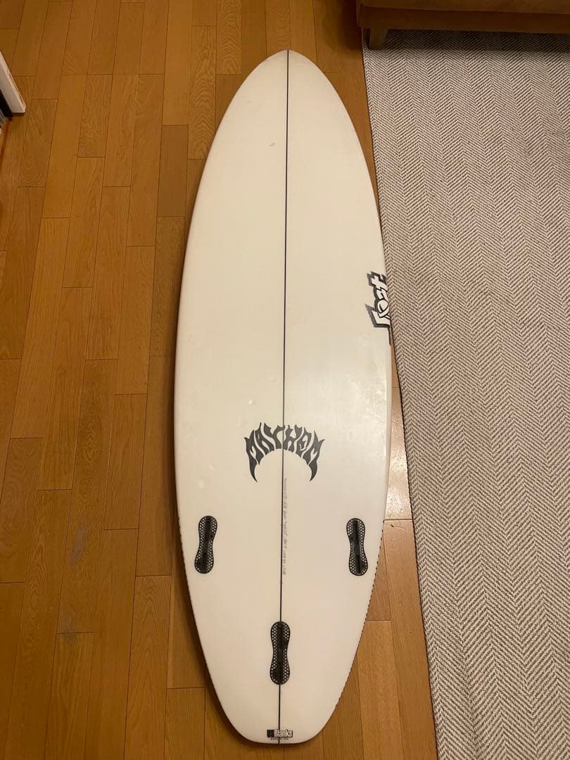 メイヘム　ドライバー2.0 5.11/27.95l ロストサーフボード