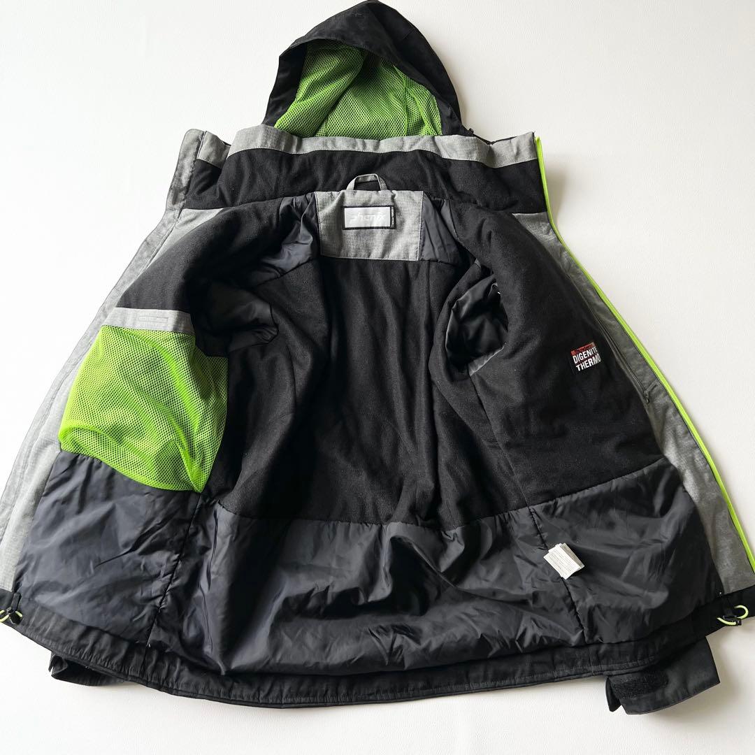 3302【美品】フェニックス　スキーウェア 上下セット ps5722p30