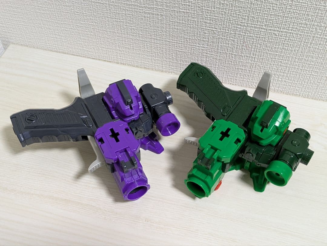 美品　スーパービーダマン　ストライカージェミニ　通常ver.　グリーンver.