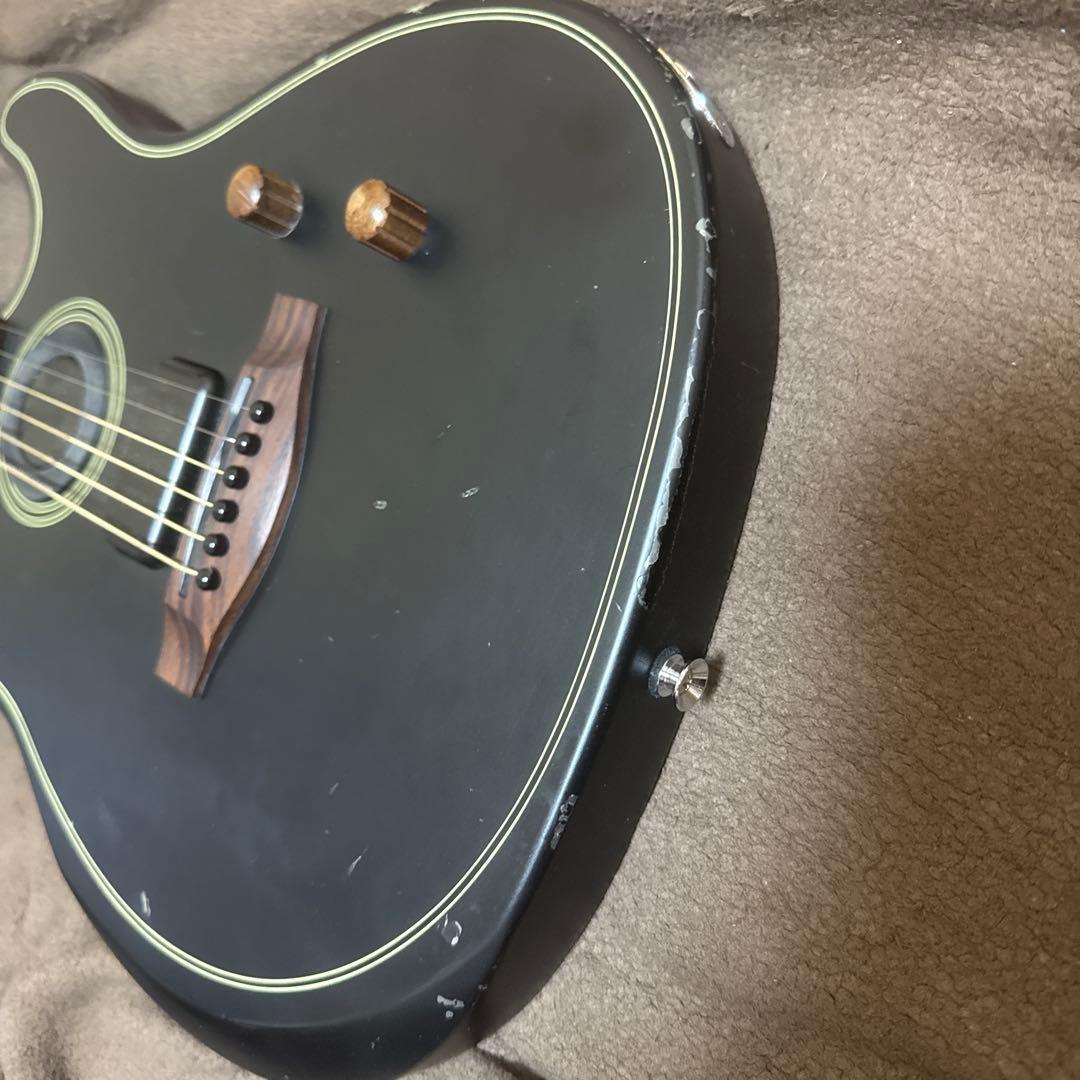 Fender アコスタソニック