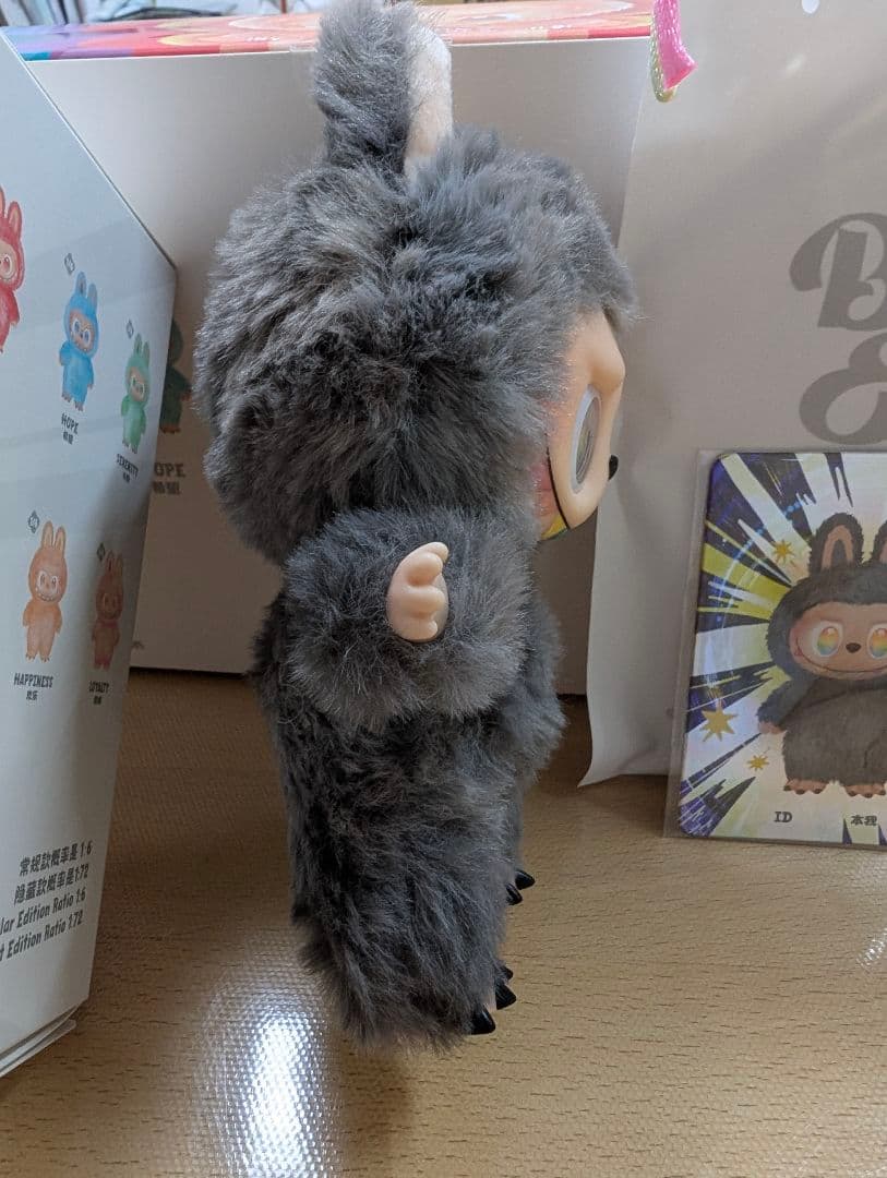 POP MART ラブブ THE MONSTERS Energy シークレット