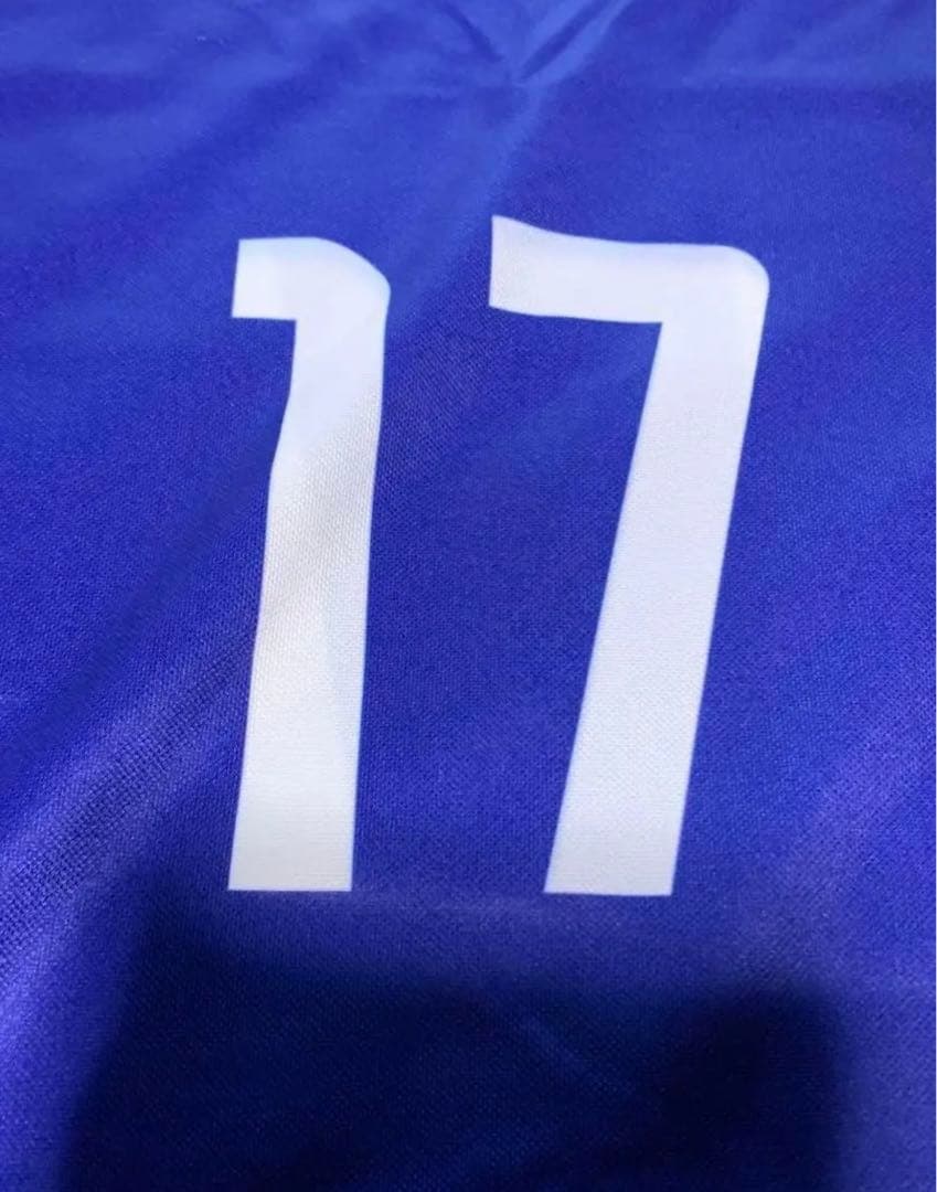 第85回日本ダービー会場当選品 キャプテン翼コラボ ナリタブライアン　シャツ