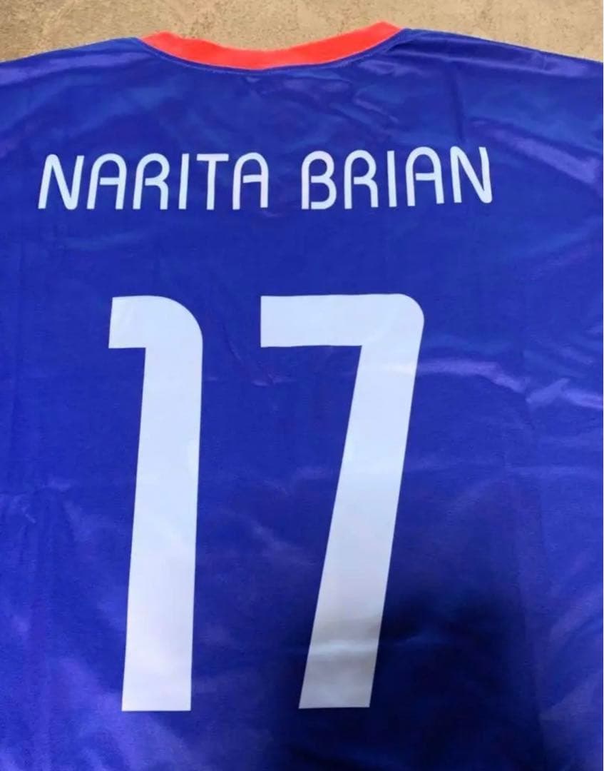 第85回日本ダービー会場当選品 キャプテン翼コラボ ナリタブライアン　シャツ