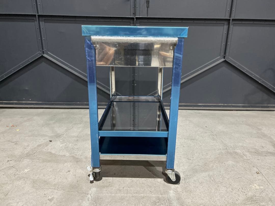 定価10万円◎美品◎ ステンレスワゴン　作業台　azuma　東製作所　医療器具