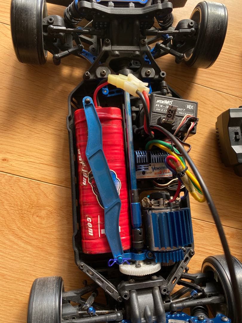 ヨコモ ラジコンカー