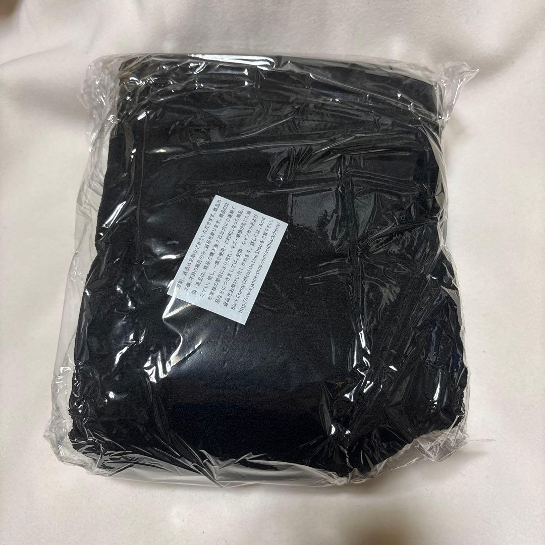 [新品]Acid Black Cherry フード付きブランケット