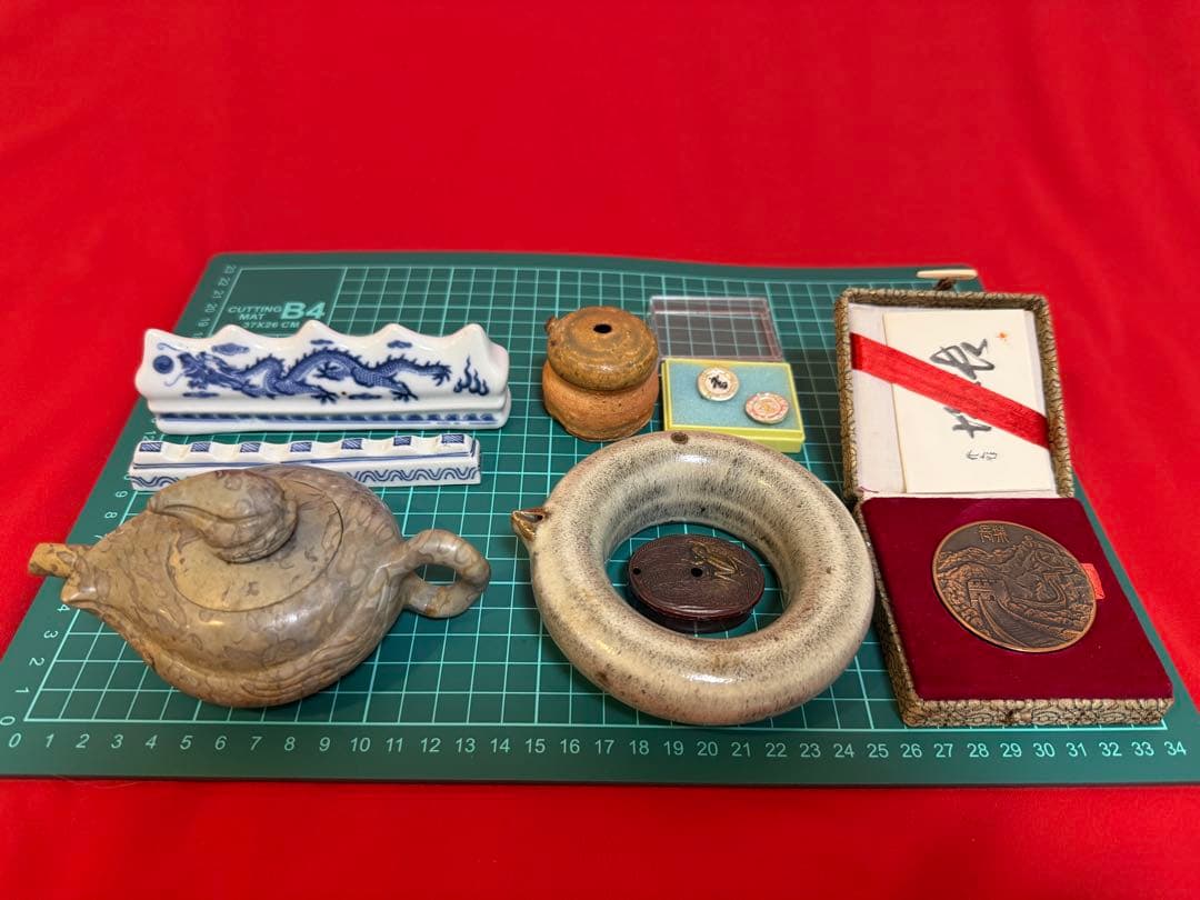 乾隆年製 ★☆朱肉 印泥 24K GP 水差し 水滴 書道 バッヂ 万里の長城
