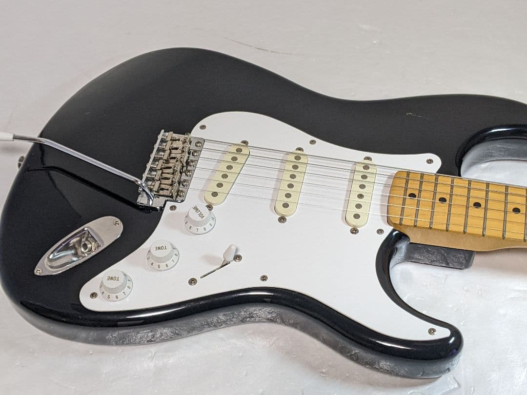 Squier by Fender Stratocaster 日本製 Eシリアル