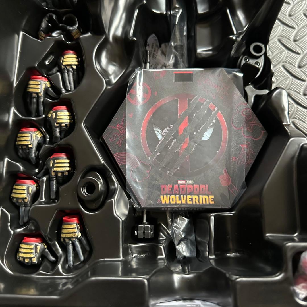ホットトイズ　デッドプール &ウルヴァリン デッドプール