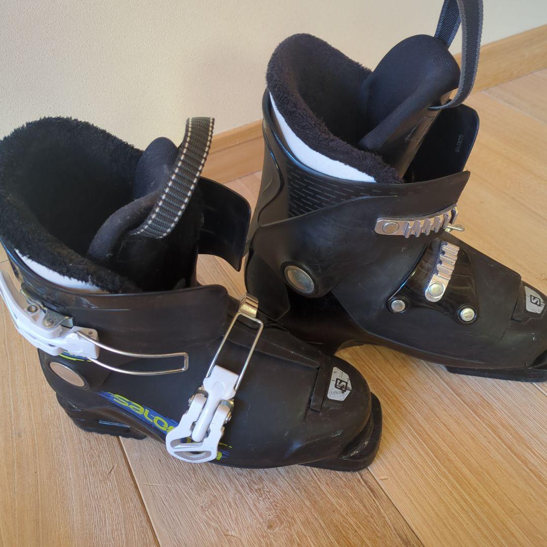 子ども用　スキー セット　(ブーツ∶Salomon、板∶elan)