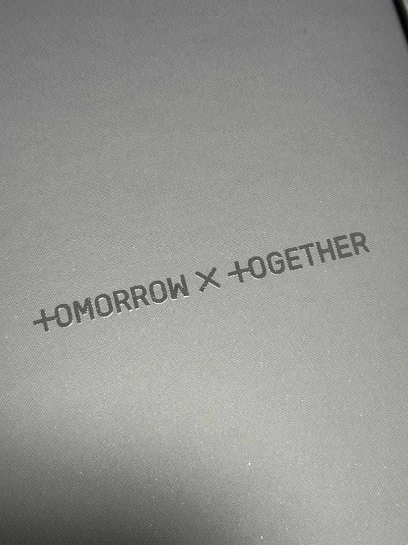 TXT ボムギュ ワイヤレスイヤホン GLIDiC グライディック