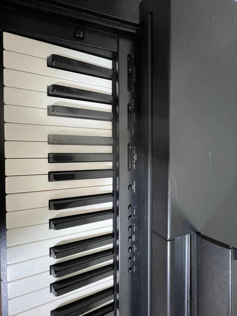 Yamaha Clavinova 電子ピアノ