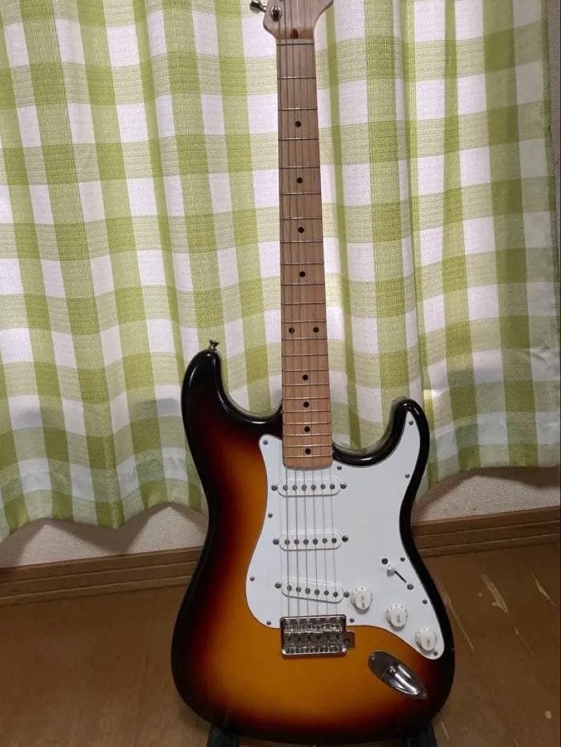 【フジゲン製】Fender Japan ストラトキャスター　サンバースト