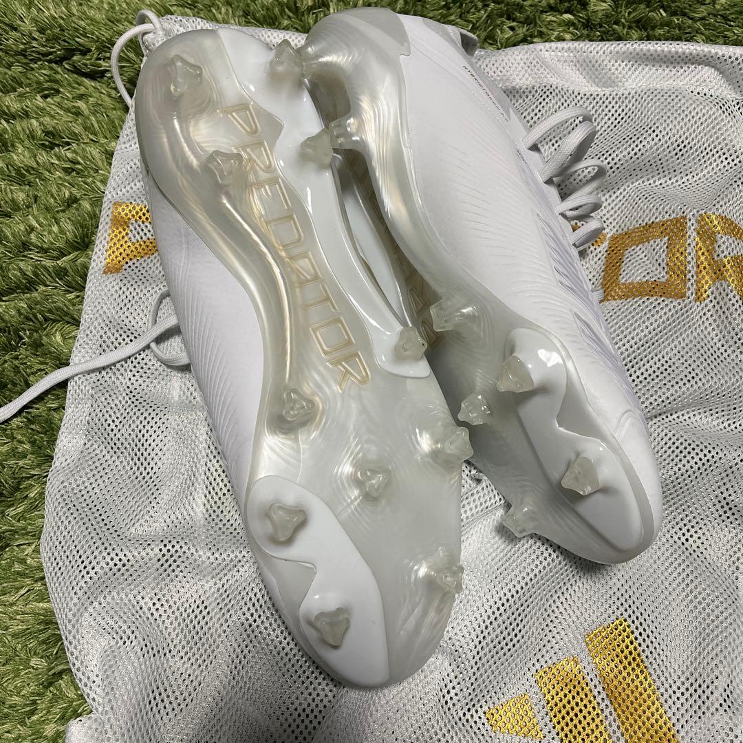 adidas Predator ホワイト/ゴールド FG