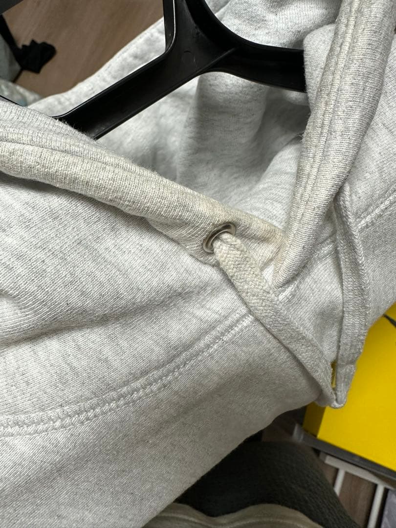 正規品　Supreme フーディ