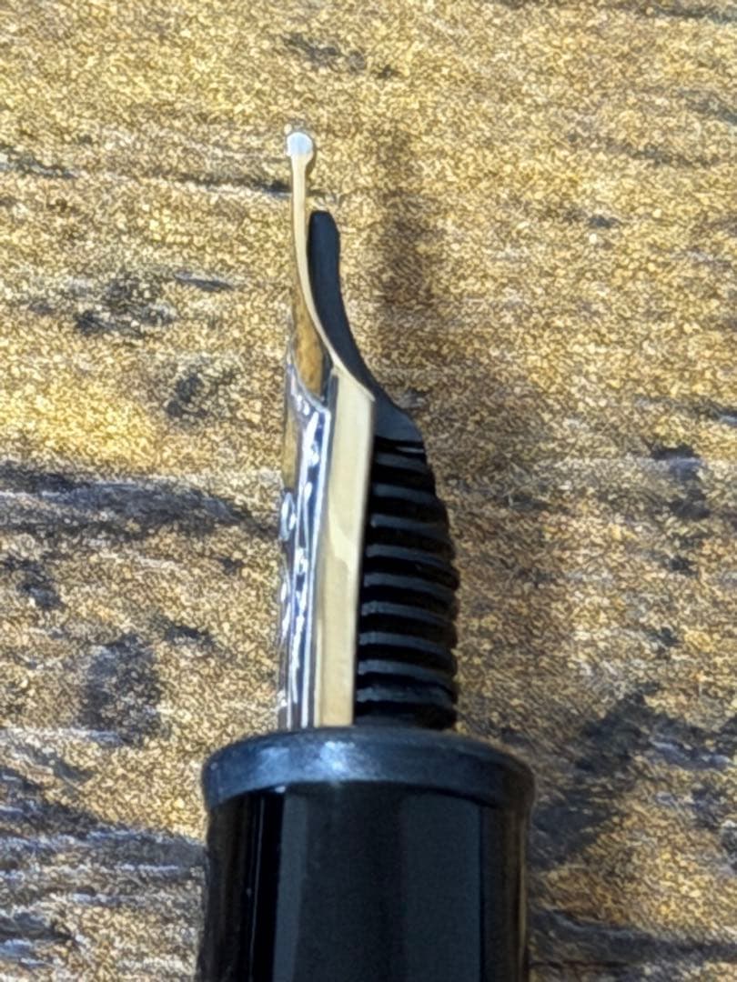 試筆のみ　P145 プラチナライン　14k バイカラー　万年筆　Pix刻印　M