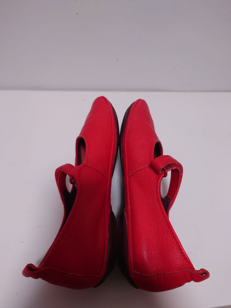 極美品✨カンペール ライトニナ ストラップバレエシューズ 赤