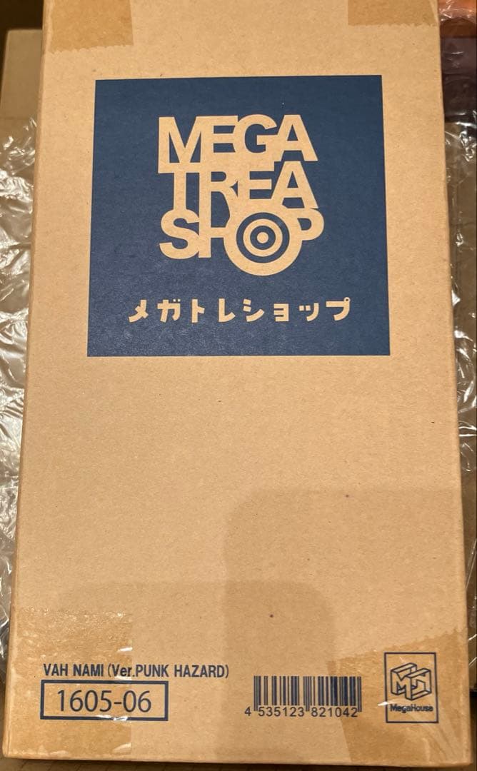 ナミ　パンクハザード　VAH フィギュア　メガハウス　ワンピース　pop
