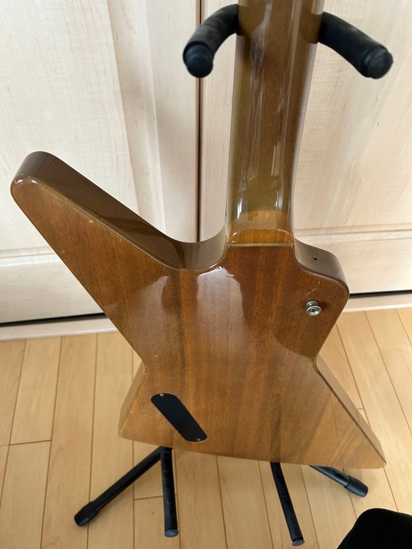 Orville by Gibson Explorer オービルバイギブソン寺田