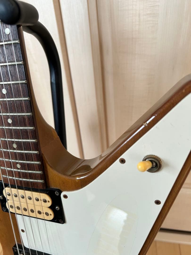 Orville by Gibson Explorer オービルバイギブソン寺田