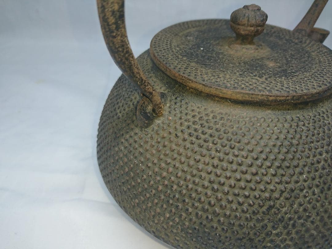 昭和レトロ 南部鉄瓶 梨地模様 錆あり ジャンク扱い 飾り用 古民具