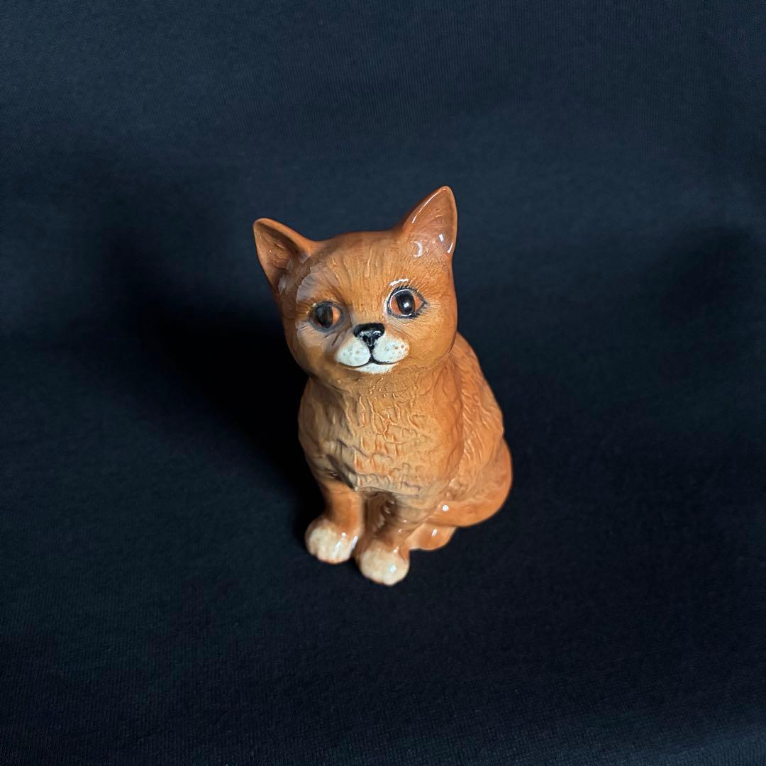 vintage   ロイヤルドルトン 陶器製 猫の置物