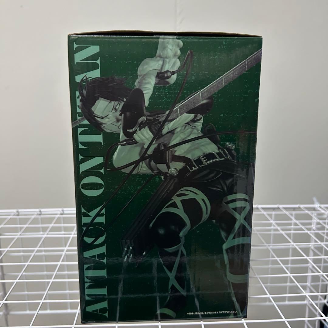 進撃の巨人 一番くじ 地鳴らし リヴァイ ハンジ 終尾の巨人