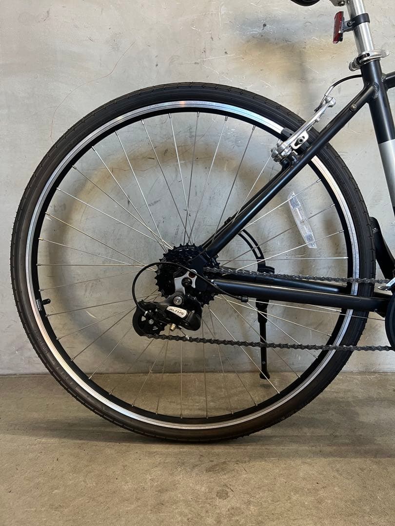 クロスバイク　Bianchi cortina ビアンキ コルティーナ