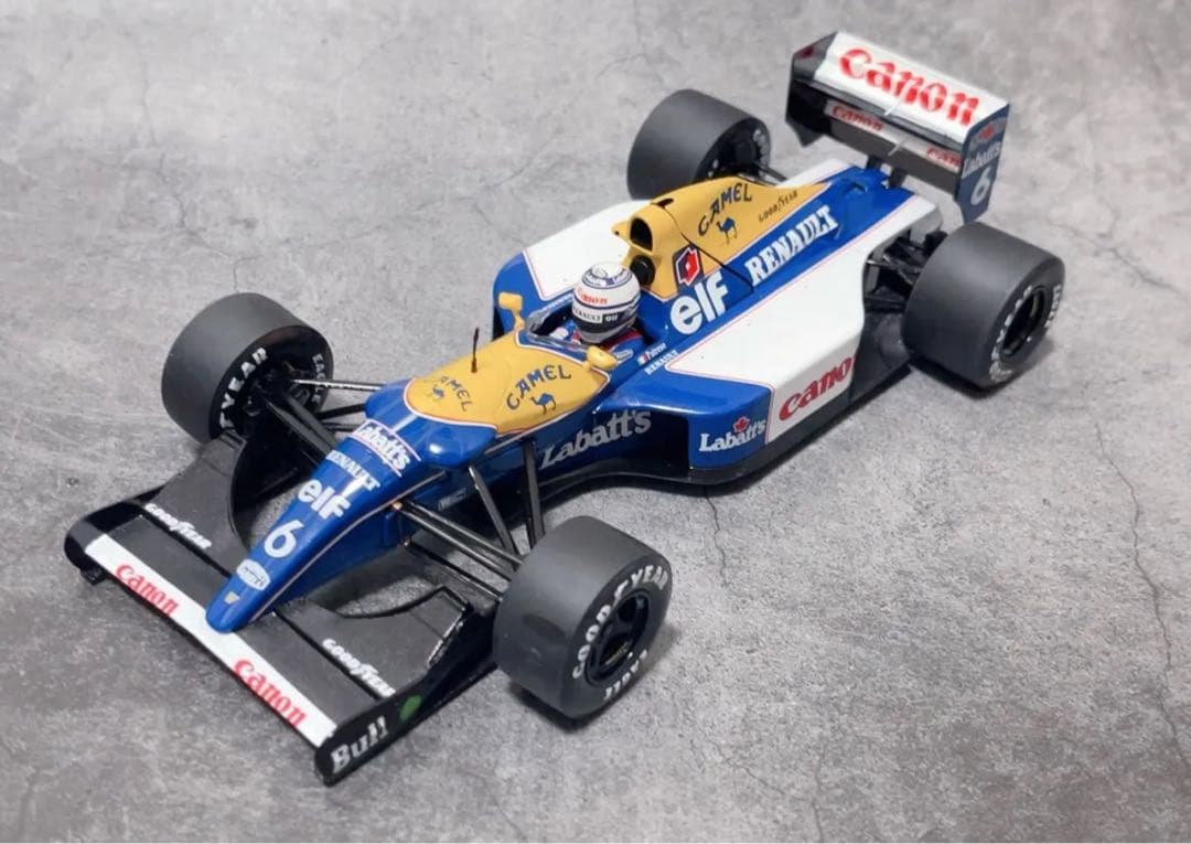カスタム品 1/18 Quartzo ウィリアムズ ルノー FW14B