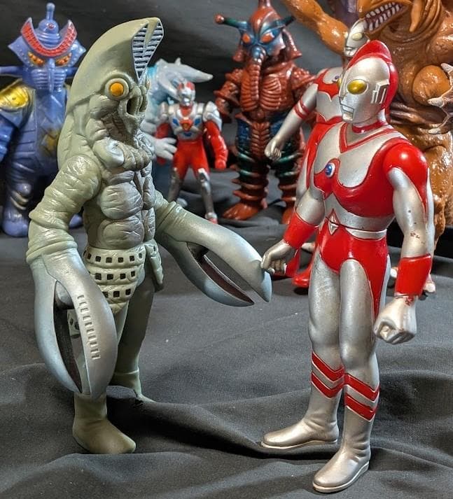 ウルトラマン80＆バルタン星人5代目・グレート＆ゲルガドン他（バンダイ）10体