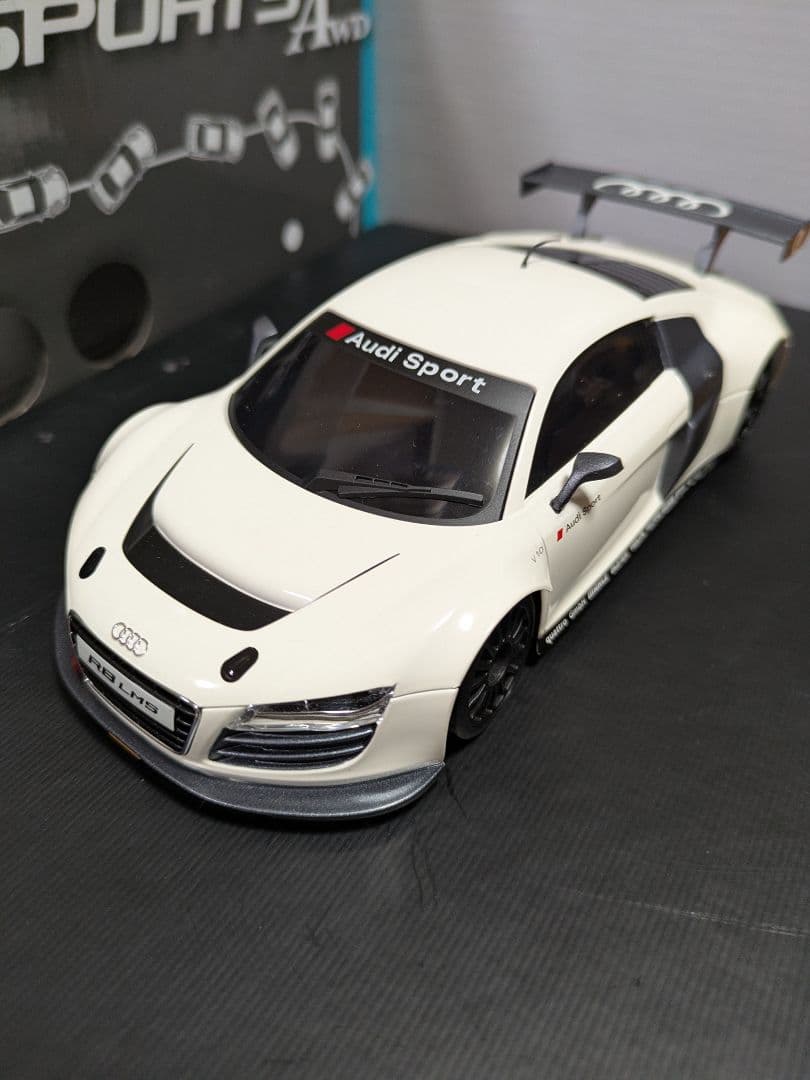 ミニッツ Awd sports　 ドリフトパック　Audi R8 LMS