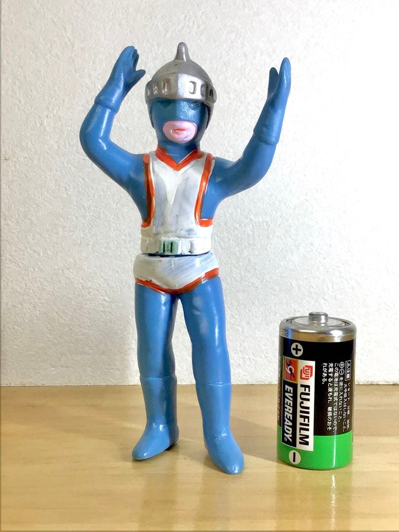 昭和レトロ パチ シルバー仮面 ソフビ 人形 ミニソフビ 駄玩具 特撮 怪獣
