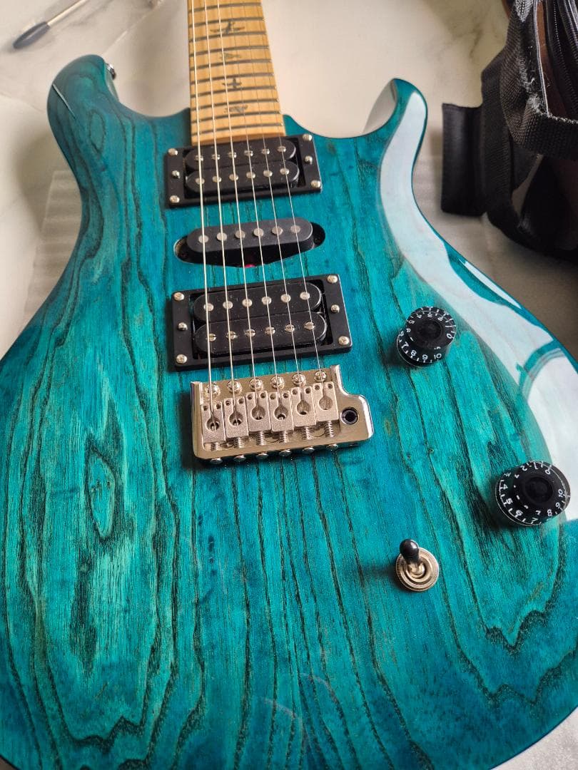 [くり ] PRS SE スワンプアッシュ スペシャル