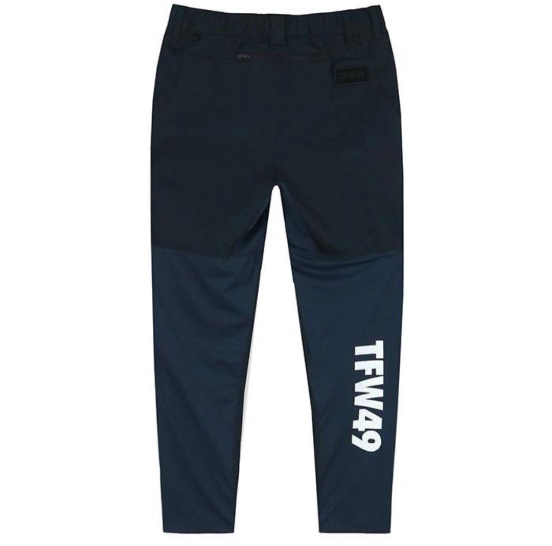 未使用　tfw49 ハイブリッドパンツ L ネイビー　ゴルフ