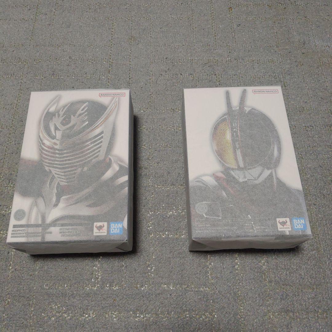 S.H.Figuarts 真骨彫製法 仮面ライダー龍騎＆ファイズ