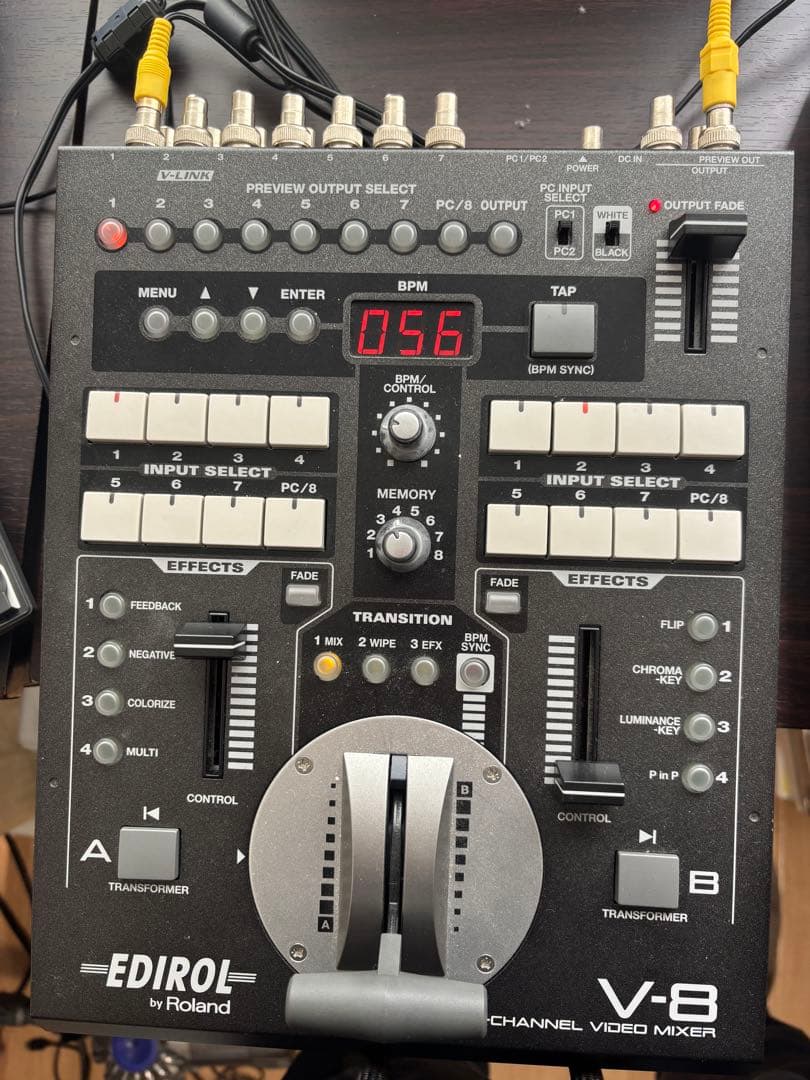 EDIROL V-8 8チャンネルビデオミキサー