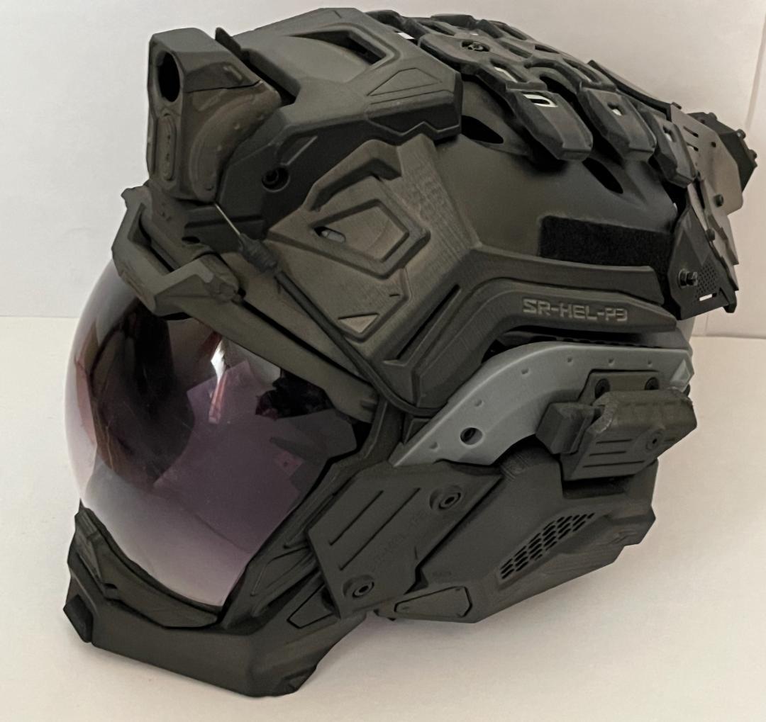SRU SR-HEL-P3 タクティカルヘルメット 装飾パーツ付 FAN付