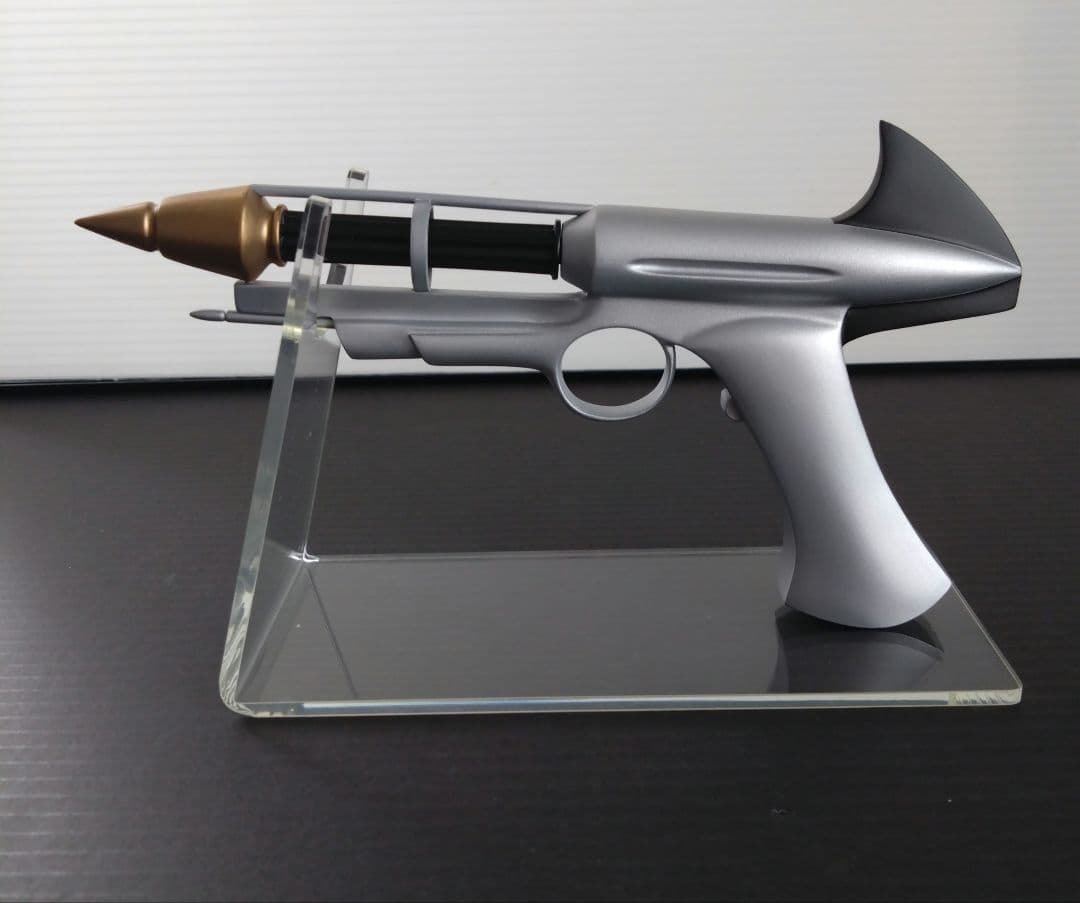 1/1プロップレプリカ　ウルトラガン