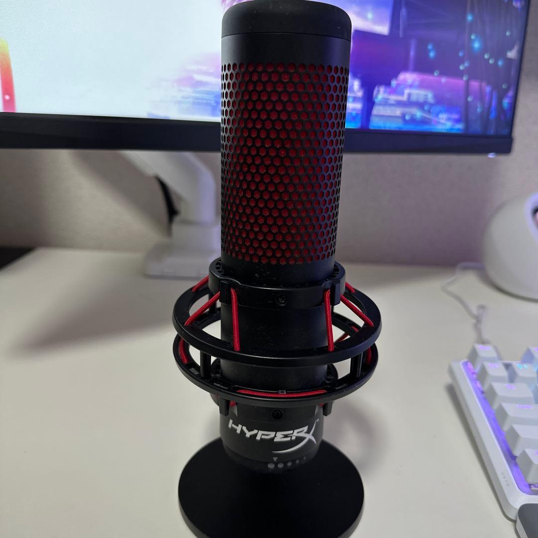 HyperX QuadCast スタンドアロンマイク