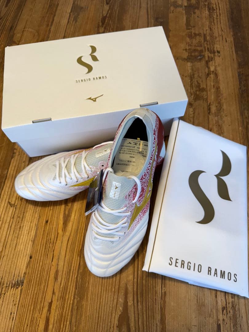 モレリア NEO 4 β SR4 JAPAN ホワイト×チャンピオンゴールド