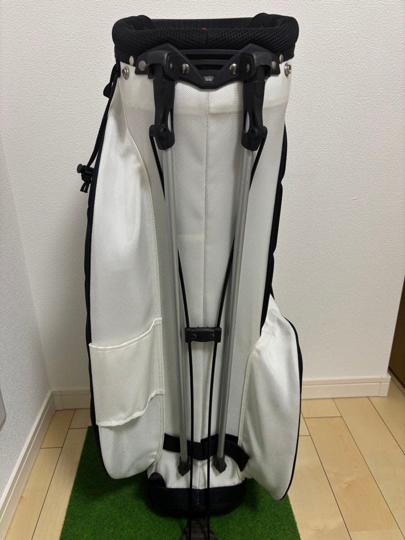 トミーヒルフィガー スタンドキャディバッグ 9型 軽量