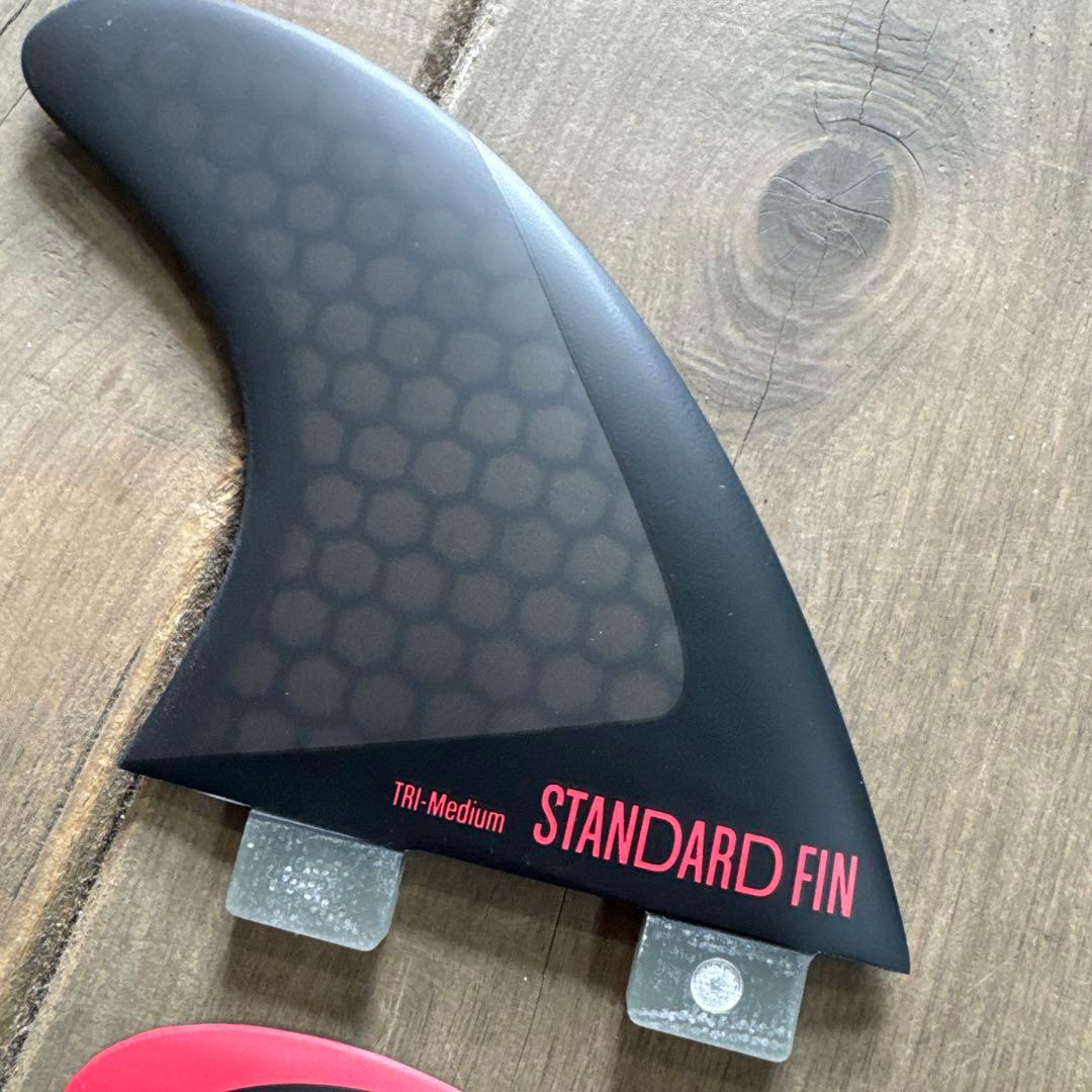 TLS ツールスSTANDARD FIN TRI-Medium ブラック/レッド
