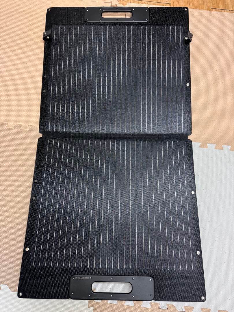 B*F様 BLUETTI 折りたたみ式ソーラーパネル　100w