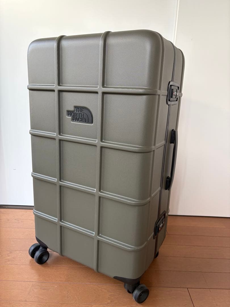 The North Face キャリーカートニュートープグリーン30インチ70L