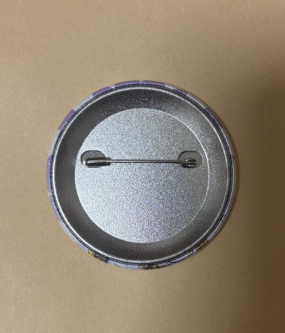 初兎 いれいす 缶バッジ